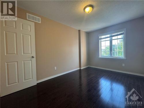 178 Berrigan Drive, Ottawa, ON - Indoor Photo Showing Other Room