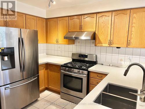 37 Westchester Crescent, Markham, ON - Indoor Photo Showing Kitchen