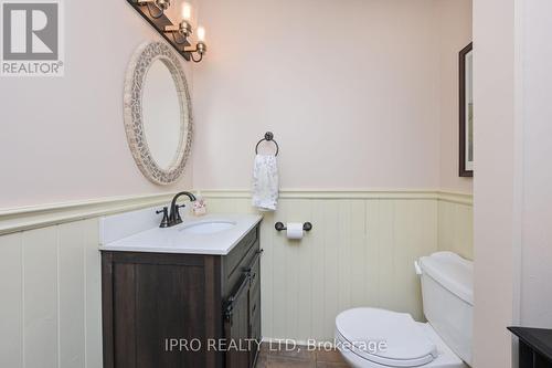 1643 Sumach Road, Caledon (Caledon Village), ON - Indoor Photo Showing Bathroom