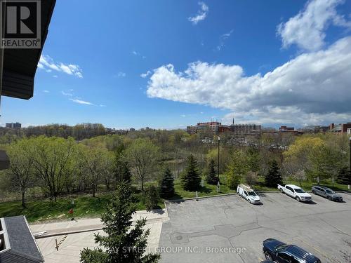 429 - 684 Warden Avenue, Toronto, ON - Outdoor With View