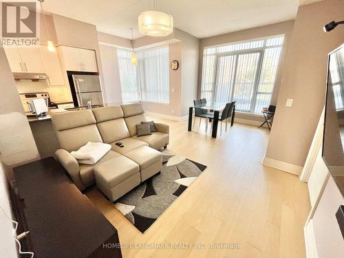 214 - 8130 Birchmount Road, Markham, ON - Indoor Photo Showing Living Room