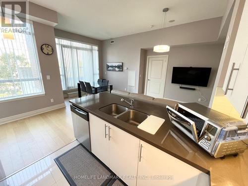 214 - 8130 Birchmount Road, Markham, ON - Indoor Photo Showing Kitchen With Double Sink