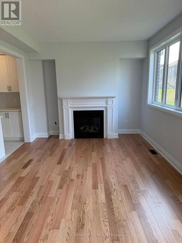 143 Cole Terrace, Woodstock, ON - Indoor Photo Showing Living Room With Fireplace