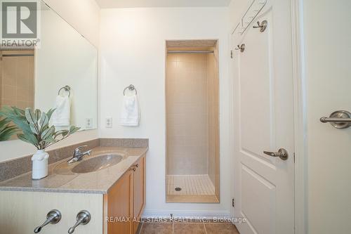 145 Dougherty Crescent, Whitchurch-Stouffville, ON - Indoor Photo Showing Bathroom