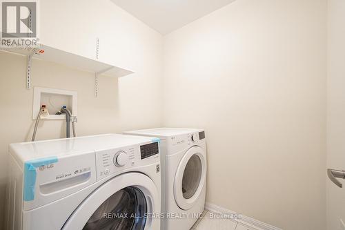 145 Dougherty Crescent, Whitchurch-Stouffville, ON - Indoor Photo Showing Laundry Room