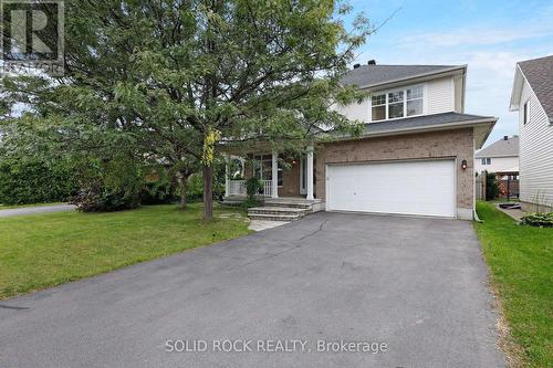 2011 Calico Crescent, Ottawa, ON - Outdoor With Facade