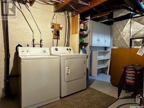 356 2Nd Avenue W, Melville, SK - Indoor Photo Showing Laundry Room