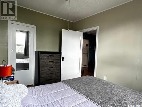 356 2Nd Avenue W, Melville, SK - Indoor Photo Showing Bedroom