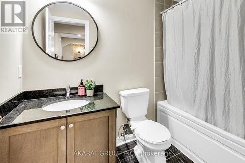 2486 Village Common Drive, Oakville (Palermo West), ON - Indoor Photo Showing Bathroom