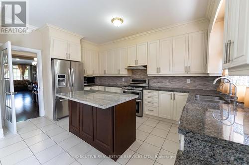 8 Gosling Street, Brampton, ON - Indoor Photo Showing Kitchen With Double Sink