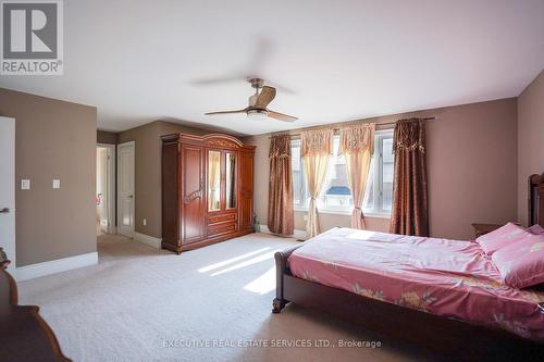 8 Gosling Street, Brampton, ON - Indoor Photo Showing Bedroom