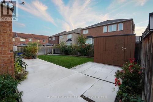 8 Gosling Street, Brampton, ON - Outdoor