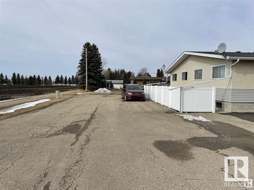 9811 99 St, Westlock, AB - Outdoor