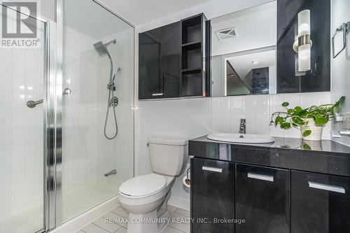 611 - 29 Singer Court, Toronto, ON - Indoor Photo Showing Bathroom