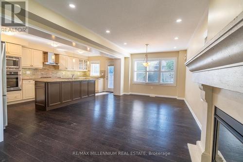 8 Portwine Drive, Toronto, ON - Indoor Photo Showing Kitchen With Upgraded Kitchen