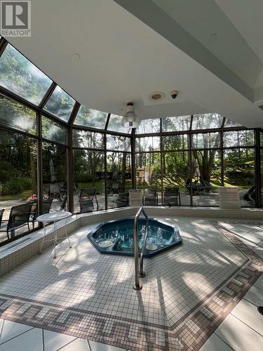 411 - 1 Ripley Avenue, Toronto (High Park-Swansea), ON - Outdoor With In Ground Pool