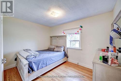 1235 Old River Road, Mississauga, ON - Indoor Photo Showing Bedroom