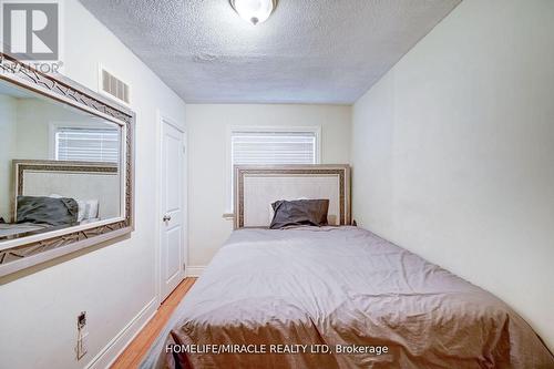 1235 Old River Road, Mississauga, ON - Indoor Photo Showing Bedroom