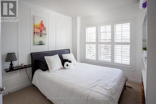 4802 Bluefeather Line, Mississauga, ON - Indoor Photo Showing Bedroom