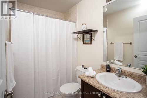 4802 Bluefeather Line, Mississauga, ON - Indoor Photo Showing Bathroom