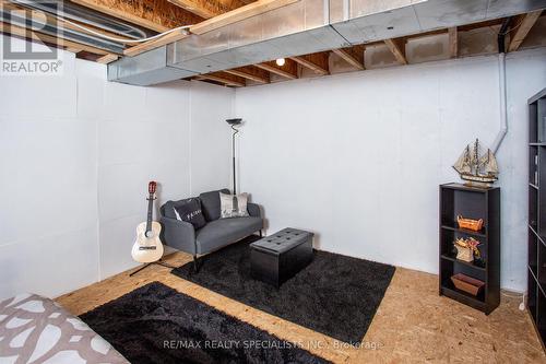 4802 Bluefeather Line, Mississauga, ON - Indoor Photo Showing Basement