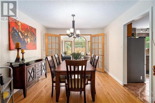 64 Beechmont Crescent, Ottawa, ON - Indoor Photo Showing Dining Room