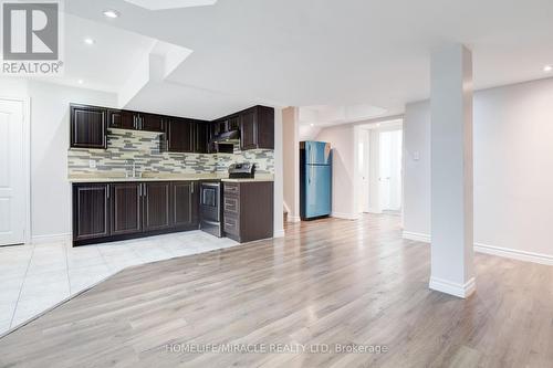 45 Williamson Drive, Brampton, ON - Indoor Photo Showing Kitchen