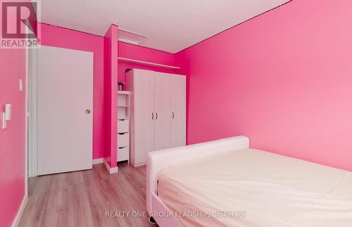 107 - 11 Harrisford Street, Hamilton (Red Hill), ON - Indoor Photo Showing Bedroom