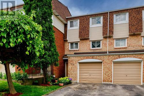 107 - 11 Harrisford Street, Hamilton (Red Hill), ON - Outdoor