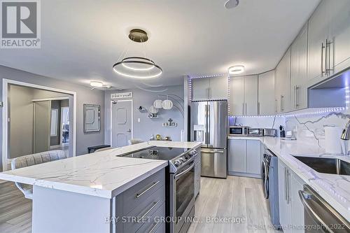 1103 - 1210 Radom Street, Pickering, ON - Indoor Photo Showing Kitchen