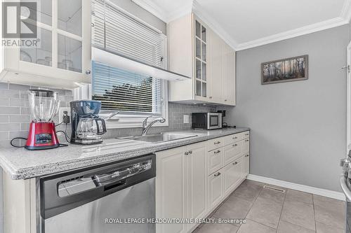 36 Fawell Avenue, St. Catharines, ON - Indoor Photo Showing Kitchen