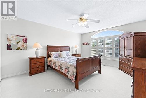 64 Adirondack Dr Drive, Vaughan, ON - Indoor Photo Showing Bedroom