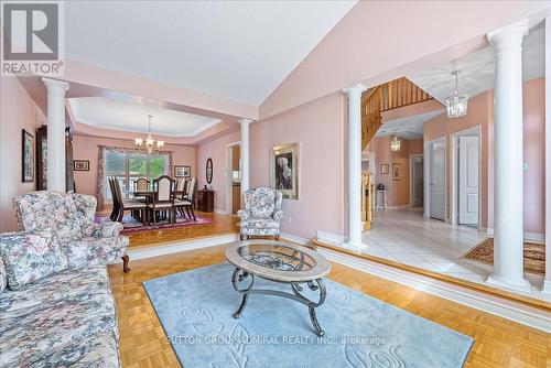 64 Adirondack Dr Drive, Vaughan, ON - Indoor Photo Showing Living Room