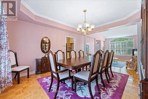 64 Adirondack Dr Drive, Vaughan, ON - Indoor Photo Showing Dining Room