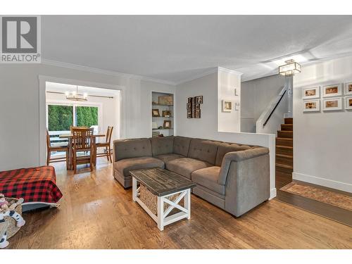 2680 Ridgeview Drive, Prince George, BC - Indoor Photo Showing Living Room