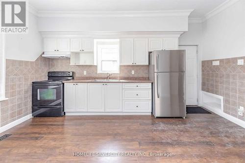 56 David Street, Caledon, ON - Indoor Photo Showing Kitchen