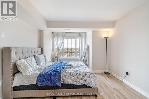 412 - 1350 Main Street E, Milton (Dempsey), ON - Indoor Photo Showing Bedroom