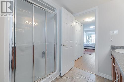 412 - 1350 Main Street E, Milton (Dempsey), ON - Indoor Photo Showing Bathroom