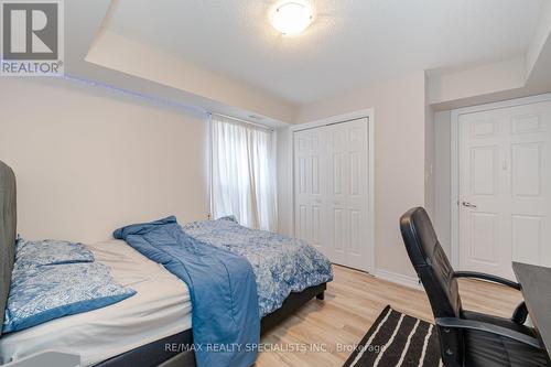 412 - 1350 Main Street E, Milton (Dempsey), ON - Indoor Photo Showing Bedroom