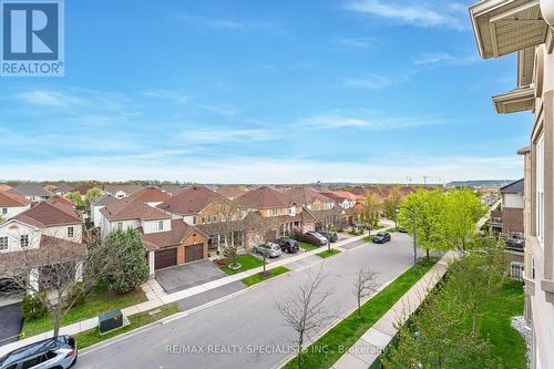 412 - 1350 Main Street E, Milton (Dempsey), ON - Outdoor With View