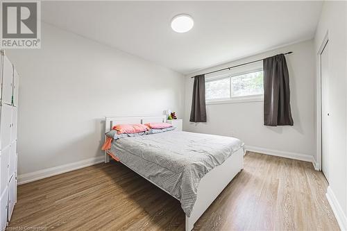 96 Cardinal Drive, Hamilton, ON - Indoor Photo Showing Bedroom