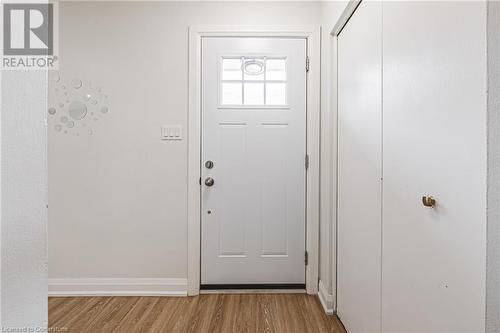 96 Cardinal Drive, Hamilton, ON - Indoor Photo Showing Other Room