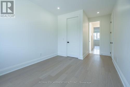 59 Brian Boulevard, Hamilton (Waterdown), ON - Indoor Photo Showing Other Room