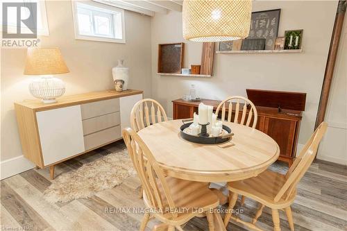 4 Joanna Drive, St. Catharines, ON - Indoor Photo Showing Dining Room