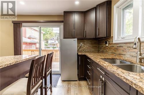 5197 Second Avenue, Niagara Falls, ON - Indoor Photo Showing Kitchen With Double Sink