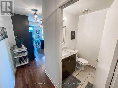 912 - 260 Sackville Street, Toronto (Regent Park), ON - Indoor Photo Showing Bathroom