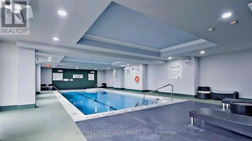 705 - 7373 Kennedy Road, Markham, ON - Indoor Photo Showing Other Room With In Ground Pool