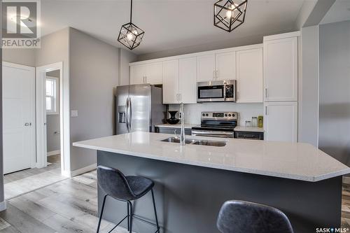 5512 Nicholson Avenue, Regina, SK - Indoor Photo Showing Kitchen With Double Sink