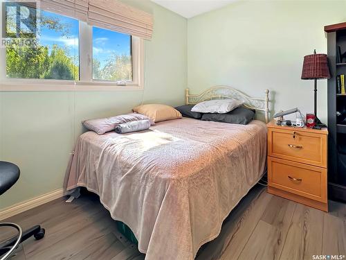 13 3Rd Avenue E, Metinota, SK - Indoor Photo Showing Bedroom