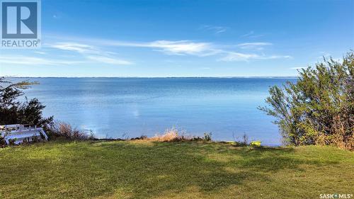 13 3Rd Avenue E, Metinota, SK - Outdoor With Body Of Water With View